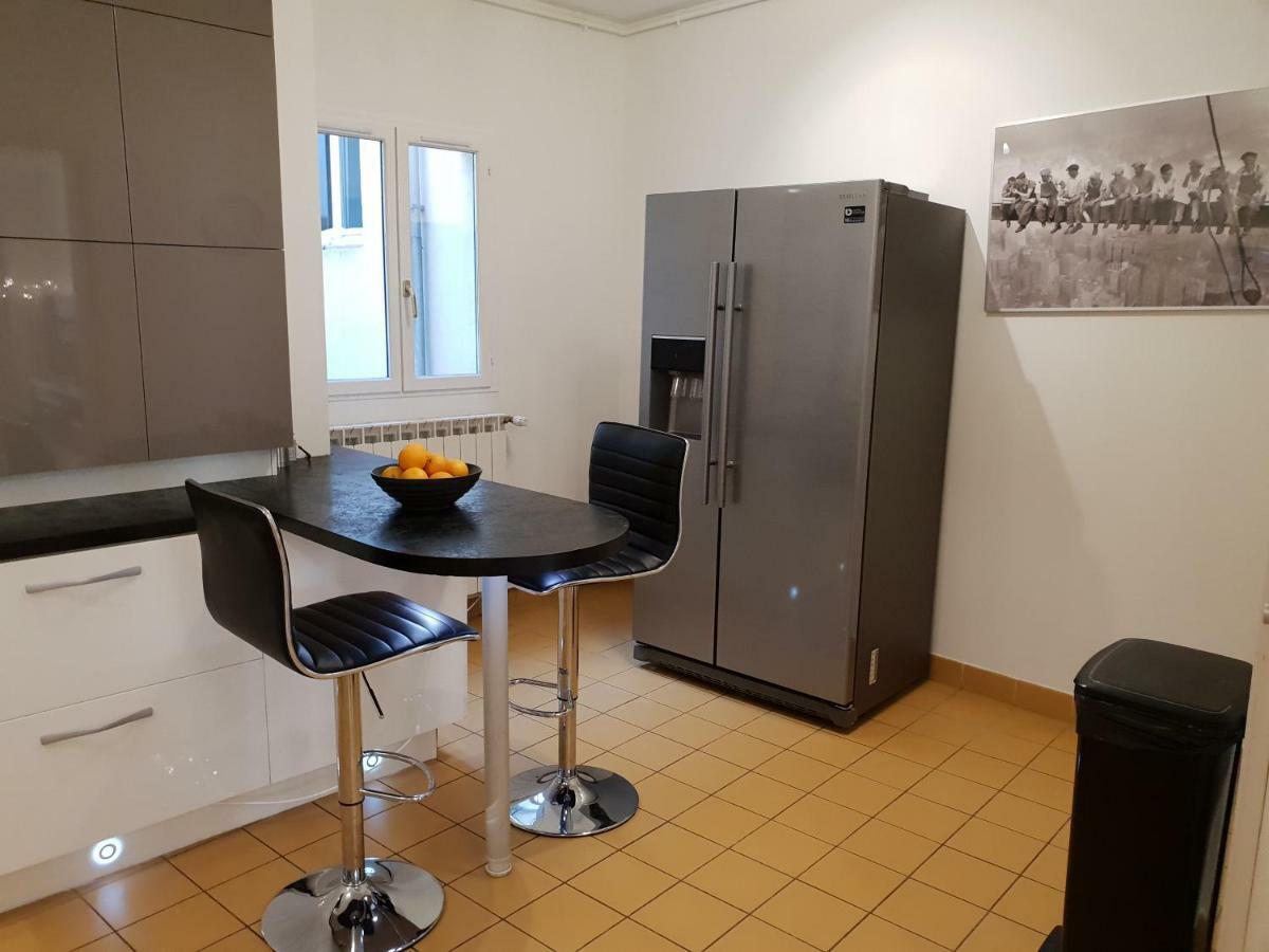 Grand Appartement En Centre Ville Мец Экстерьер фото